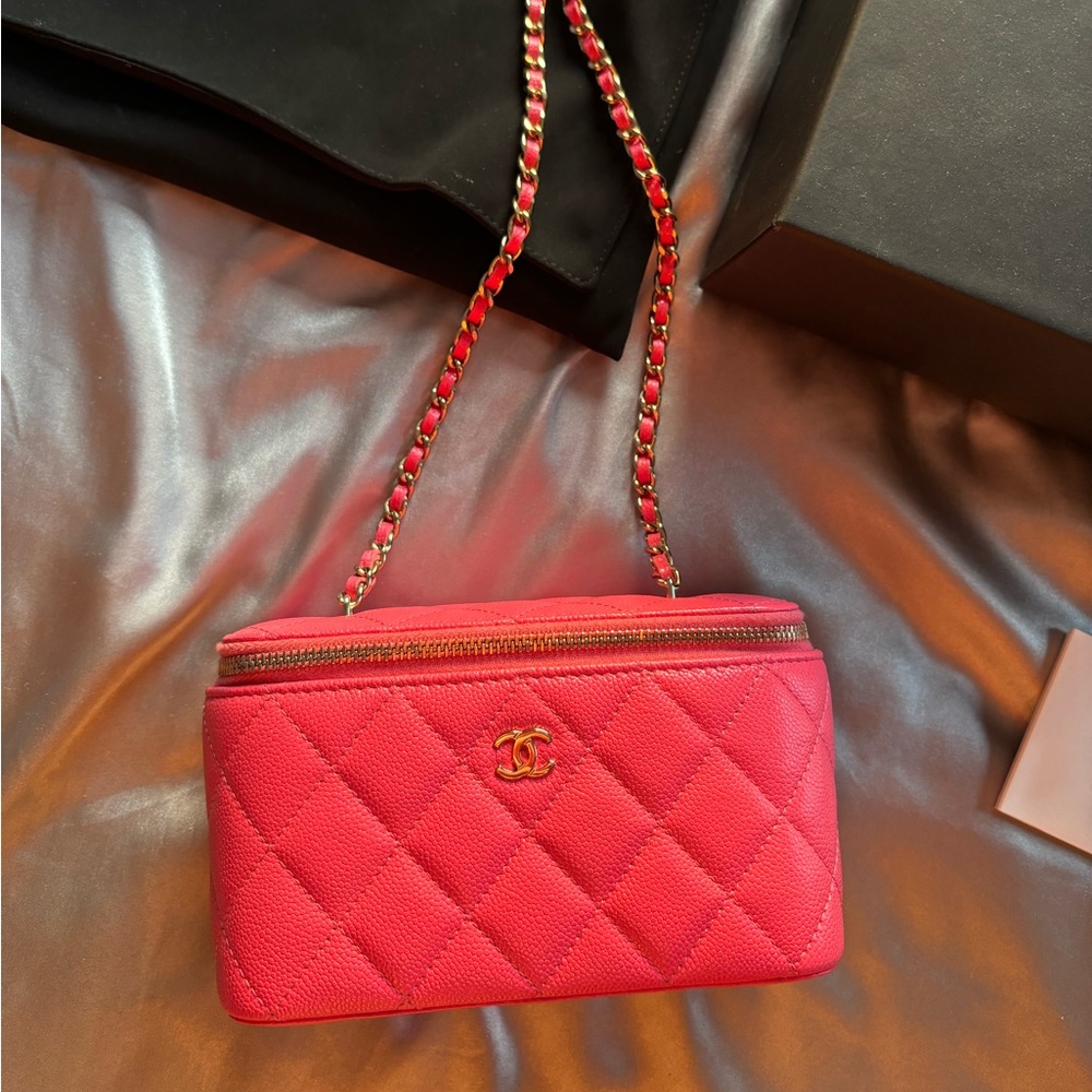 Chanel Pink Vanity Crossbody bag